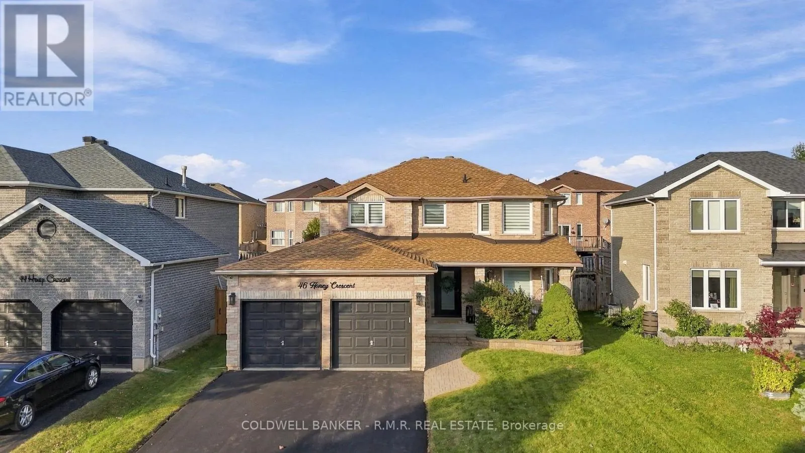 46 HONEY CRESCENT