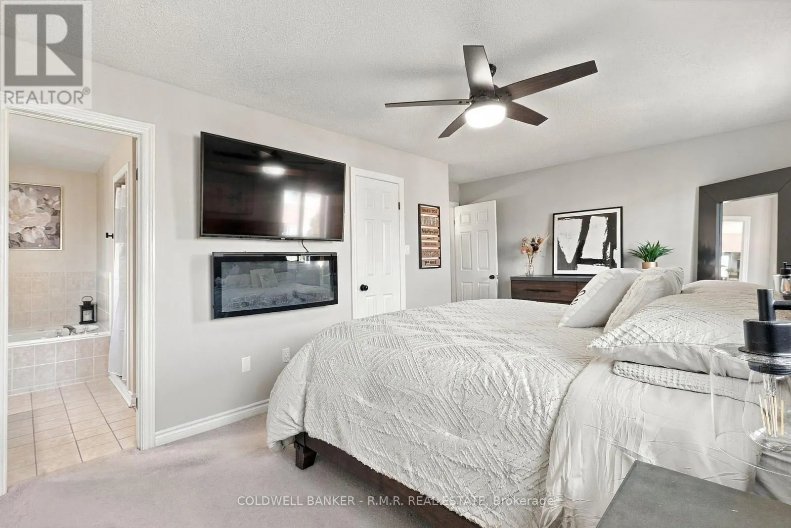 46 HONEY CRESCENT