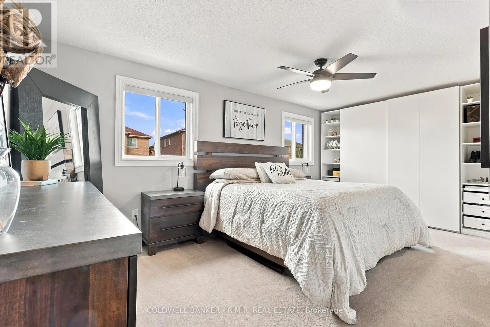 46 HONEY CRESCENT
