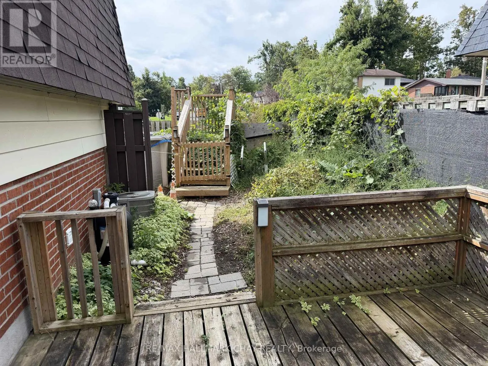 2 BIRCHWOOD DRIVE