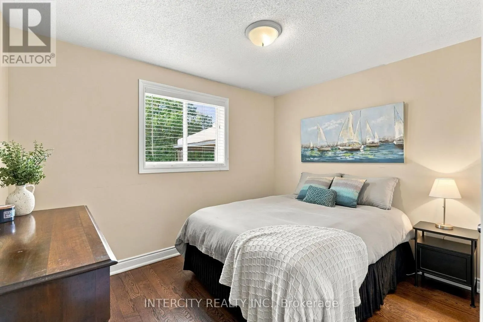 491 SHEWFELT CRESCENT