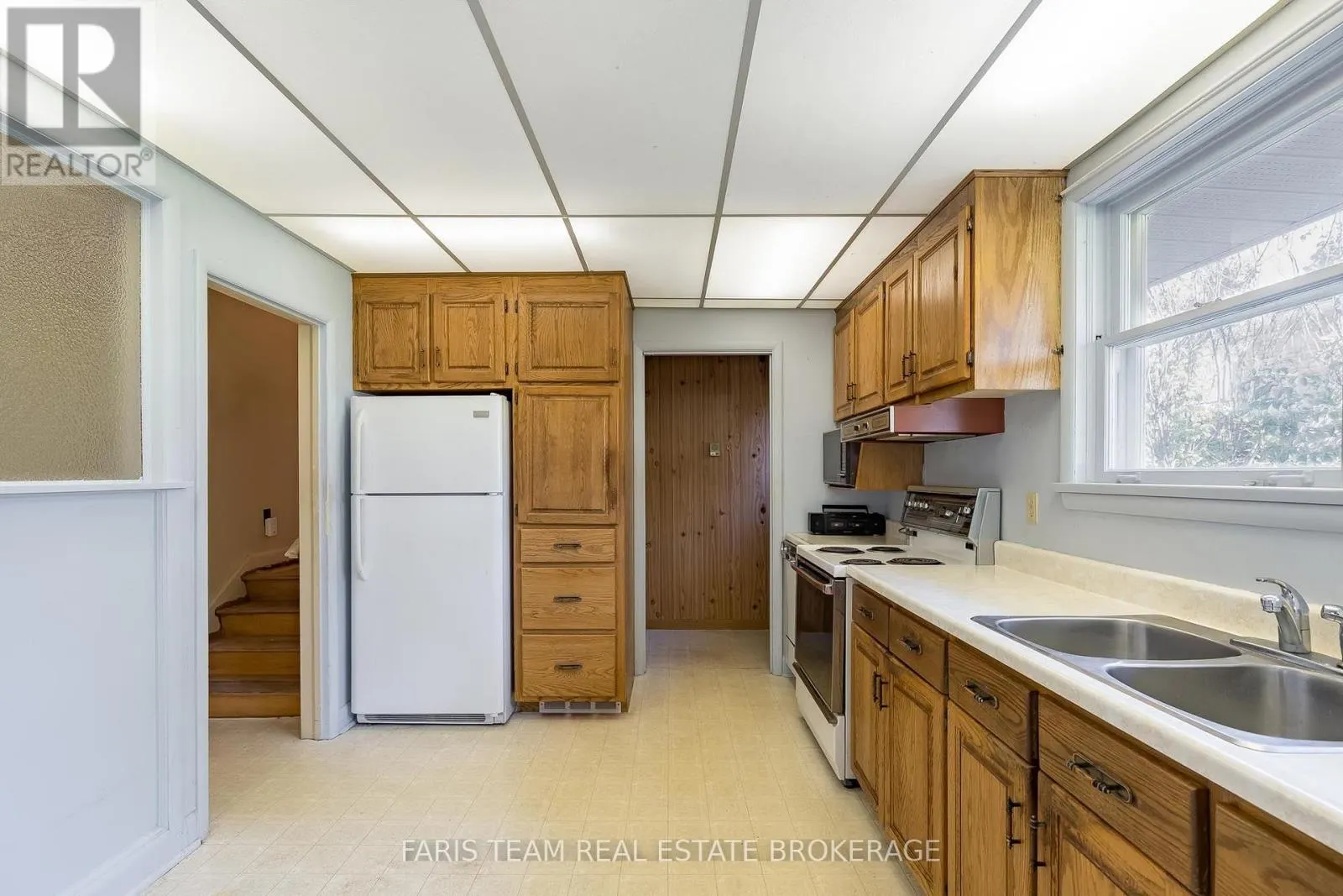 82 OAKLEY PARK SQUARE