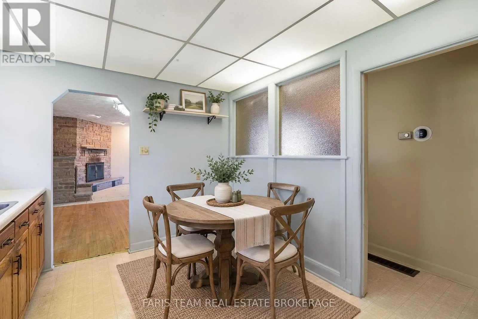 82 OAKLEY PARK SQUARE
