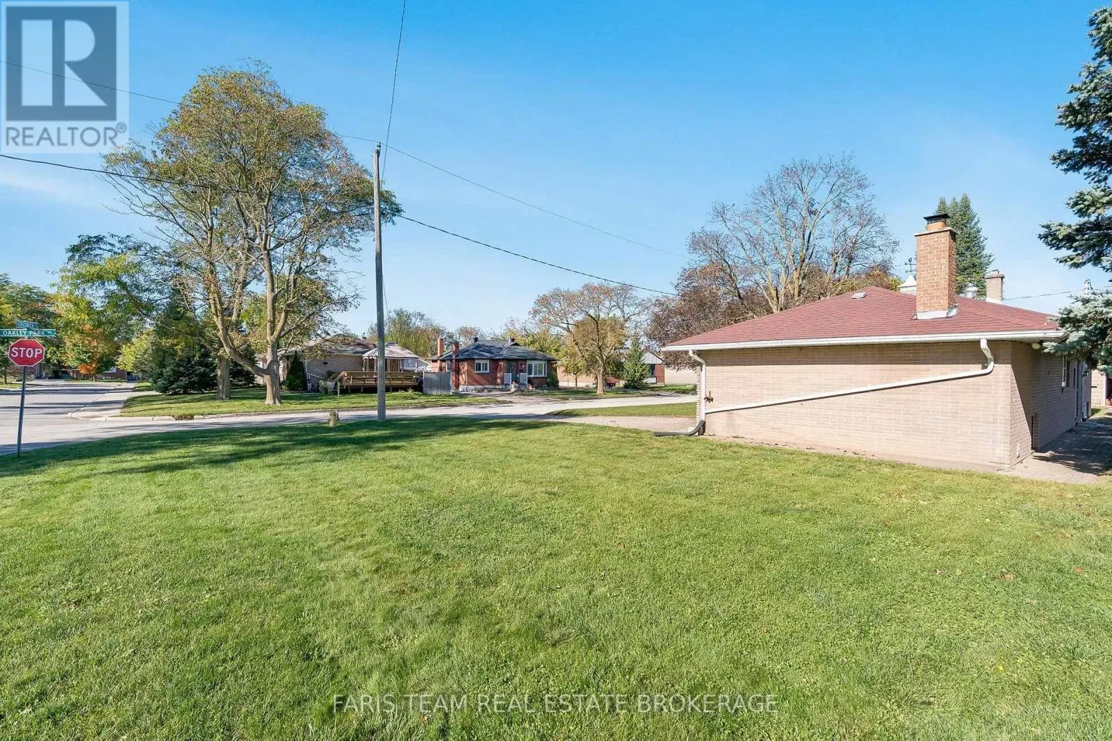 82 OAKLEY PARK SQUARE
