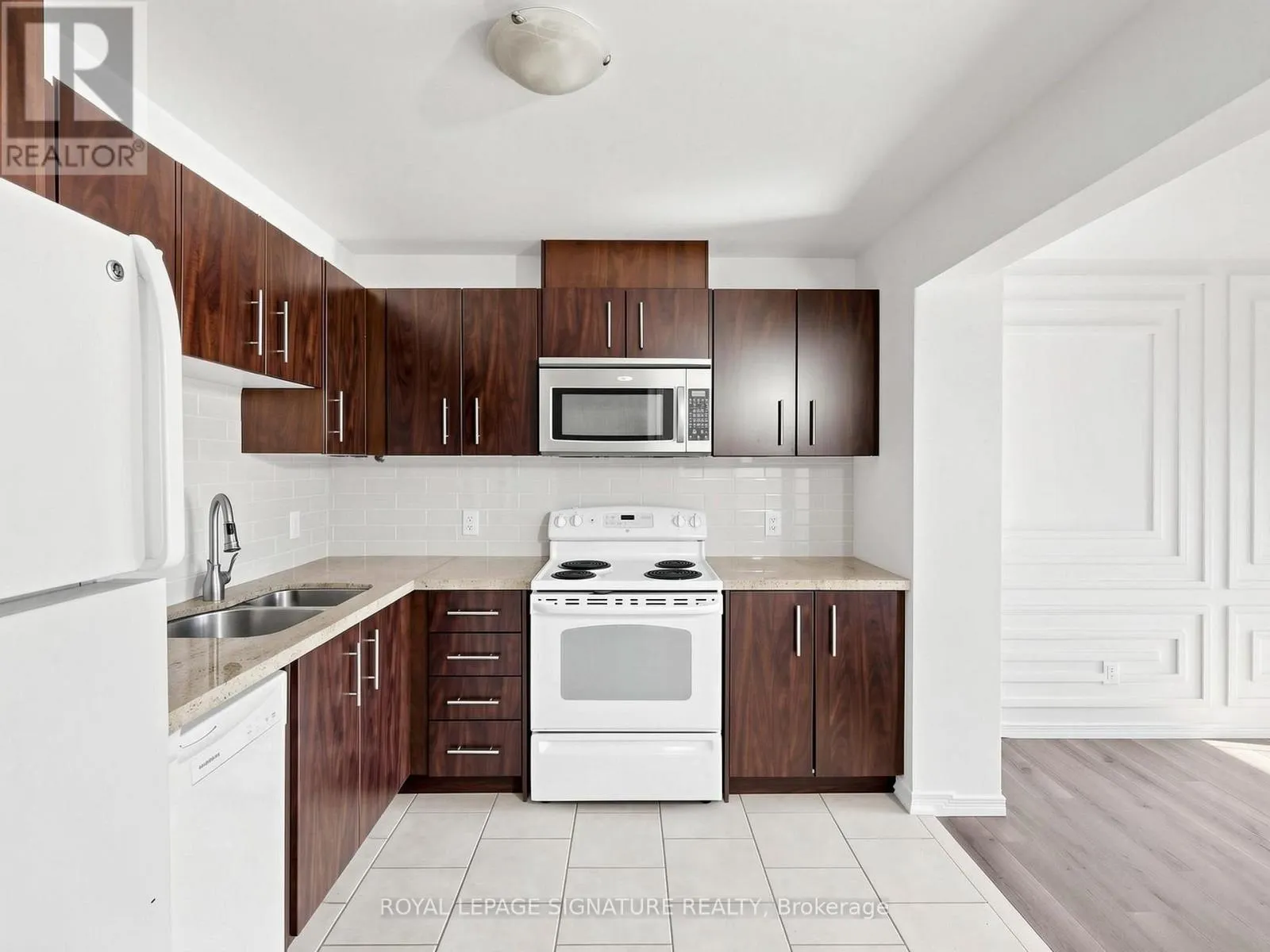 6 - 75 PRINCE WILLIAM WAY