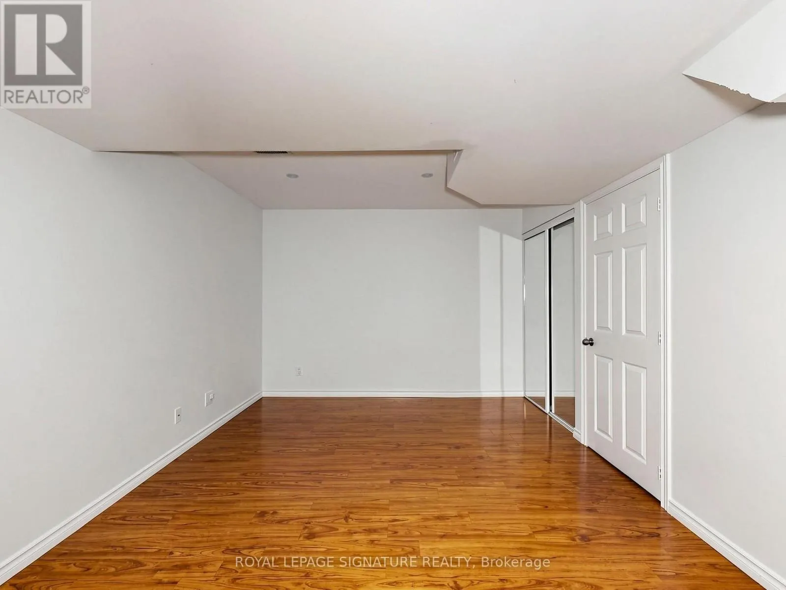 6 - 75 PRINCE WILLIAM WAY