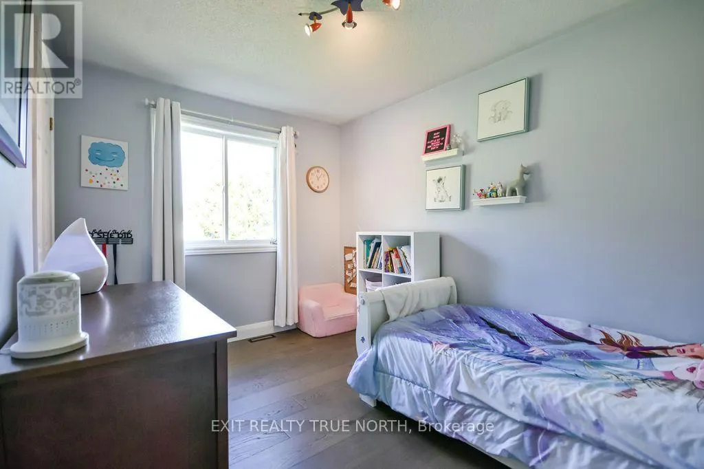35 MARLOW CIRCLE