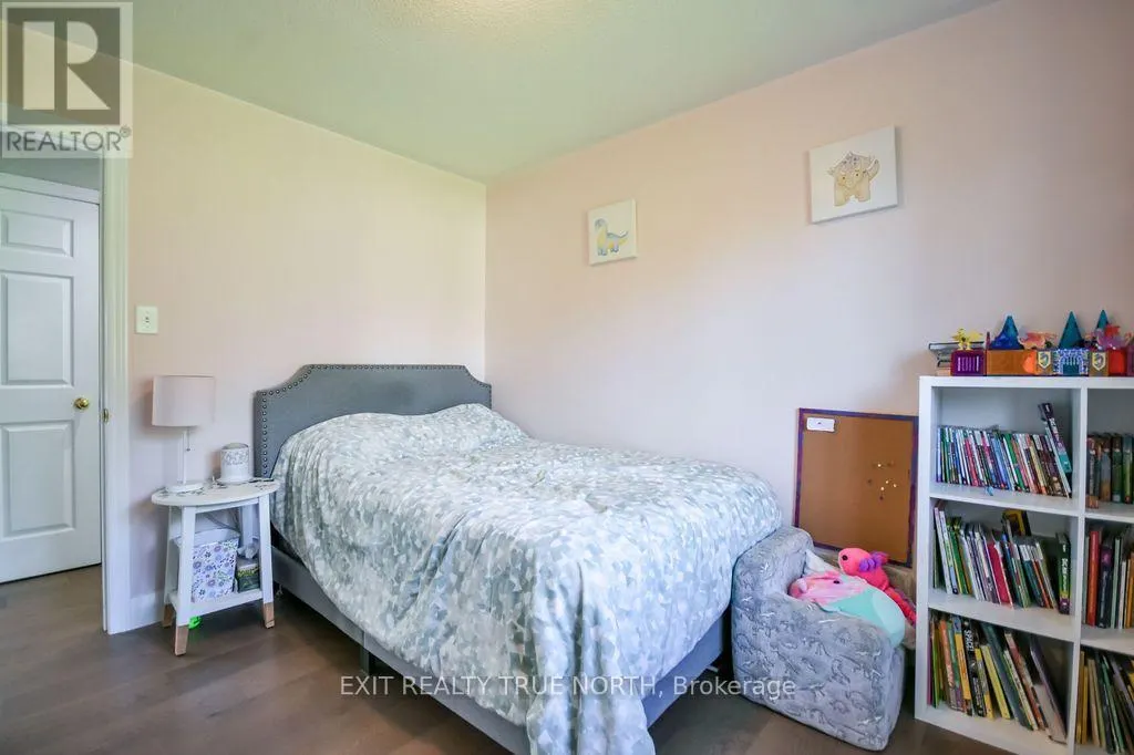 35 MARLOW CIRCLE