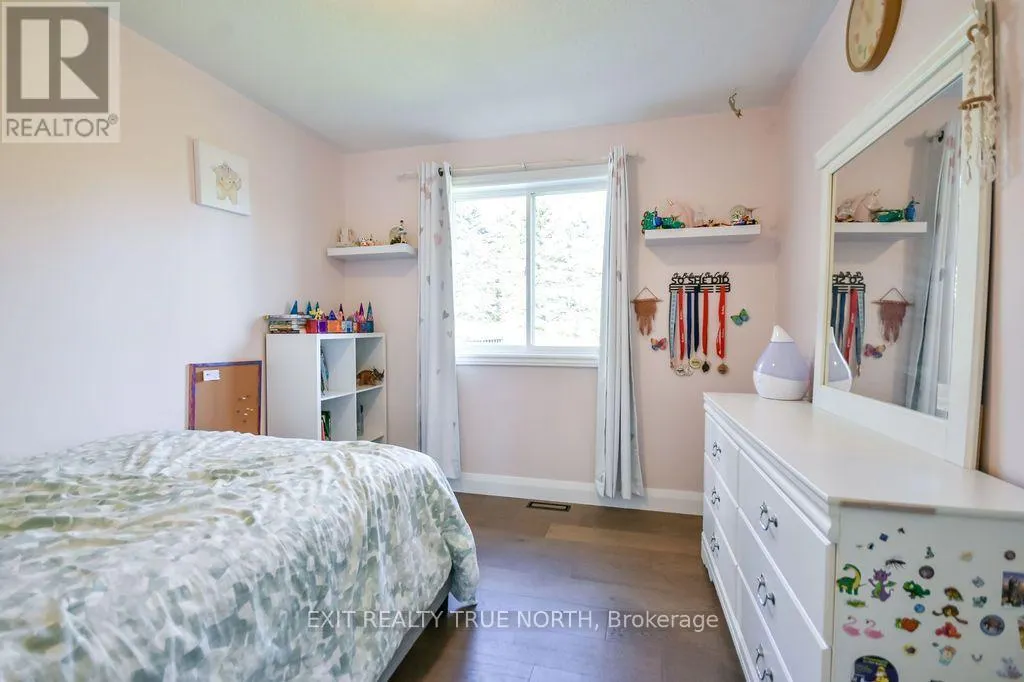 35 MARLOW CIRCLE