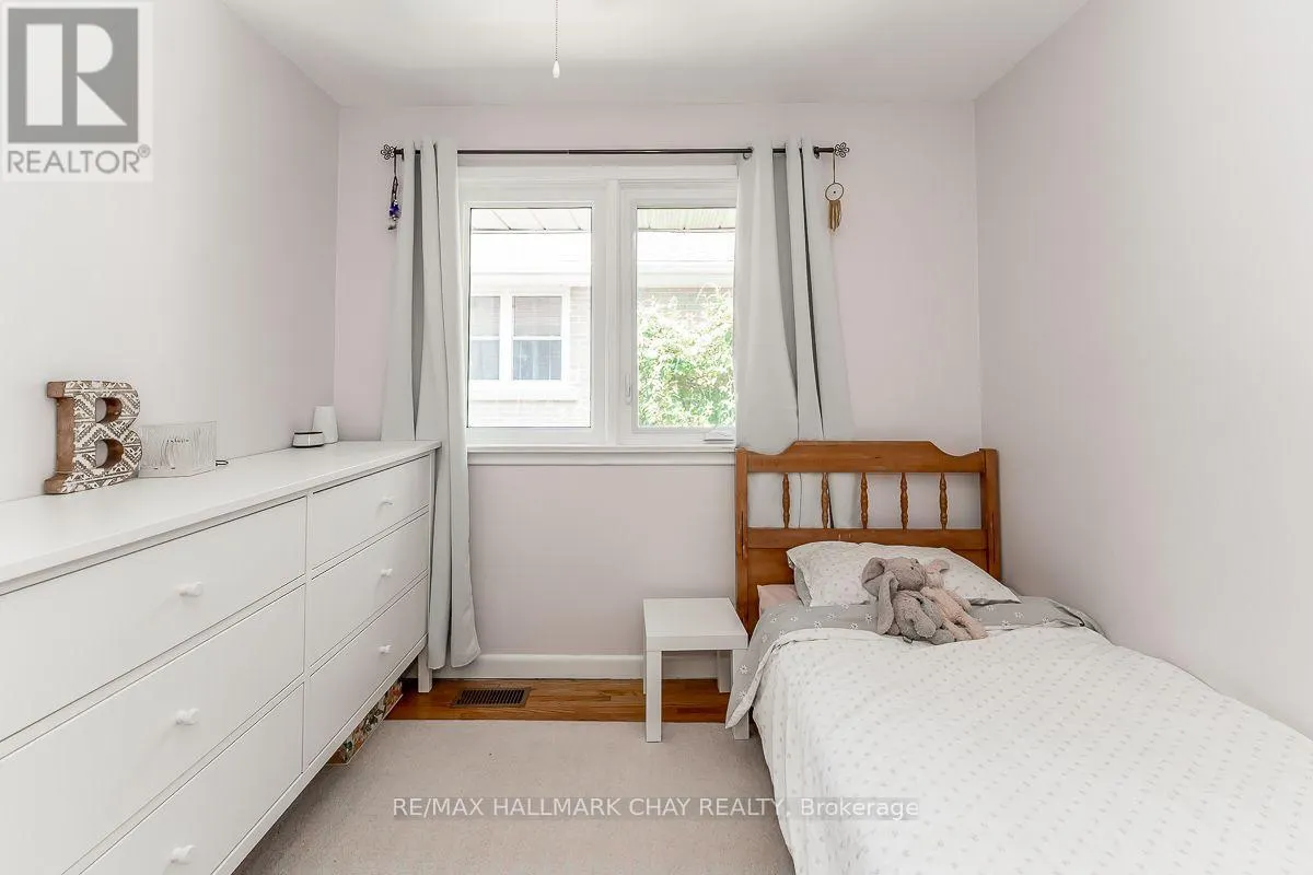 23 DOWNSVIEW DRIVE