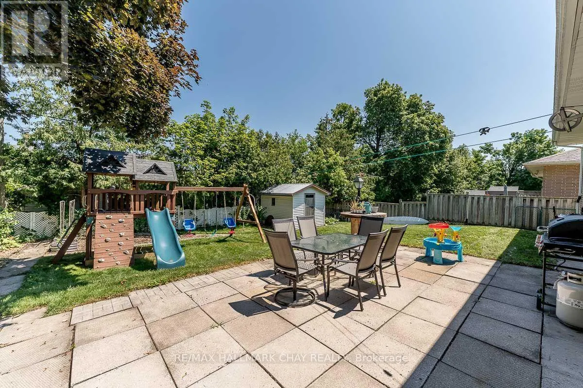 23 DOWNSVIEW DRIVE