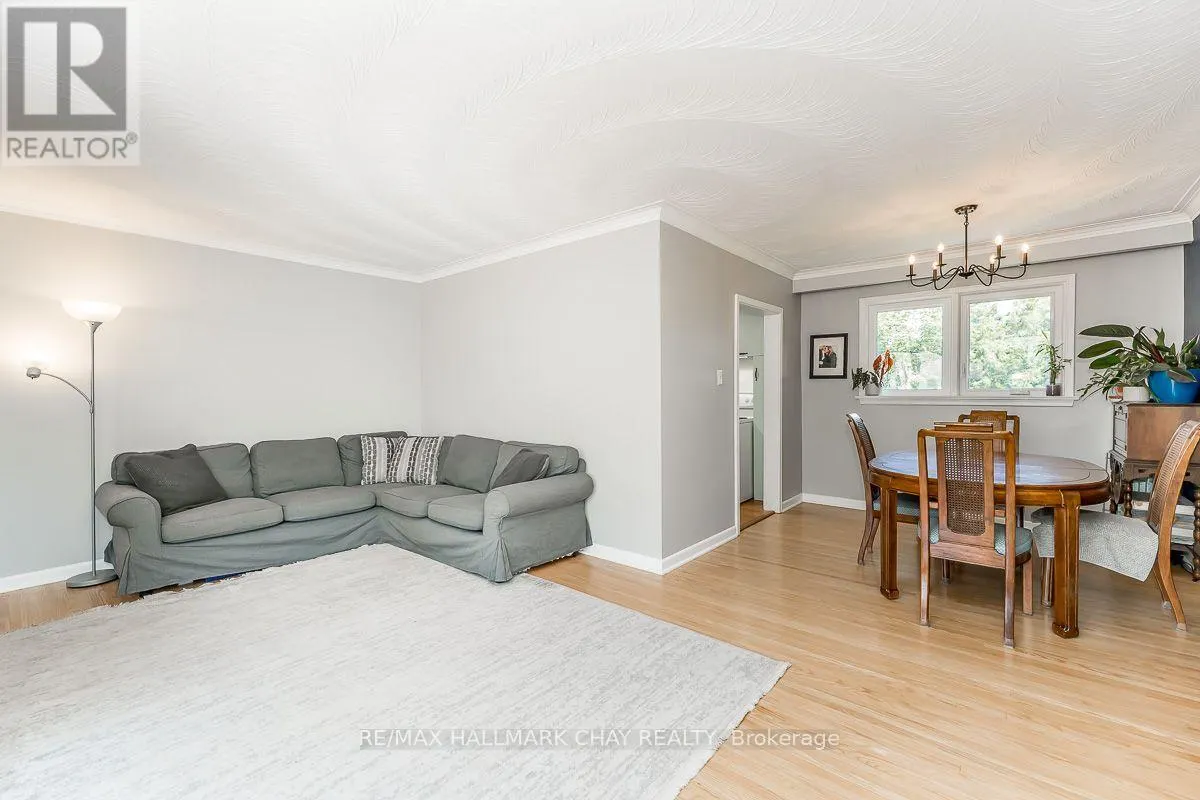 23 DOWNSVIEW DRIVE
