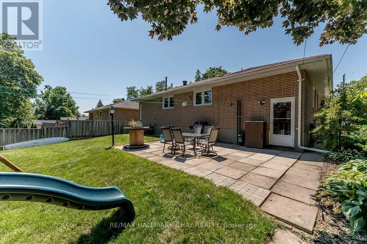 23 DOWNSVIEW DRIVE