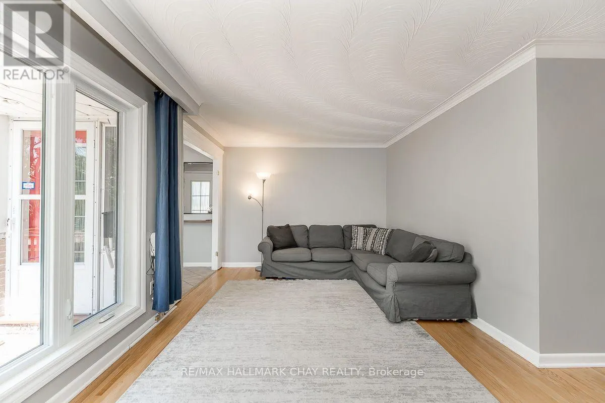 23 DOWNSVIEW DRIVE