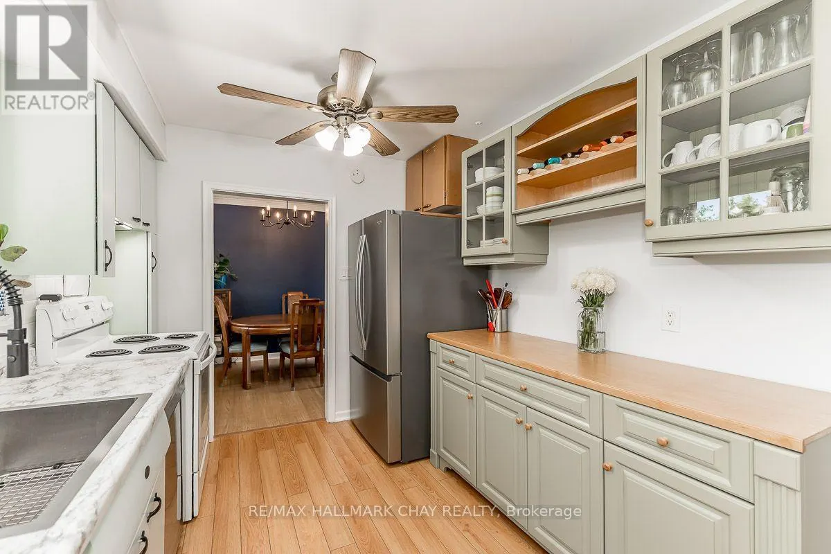 23 DOWNSVIEW DRIVE