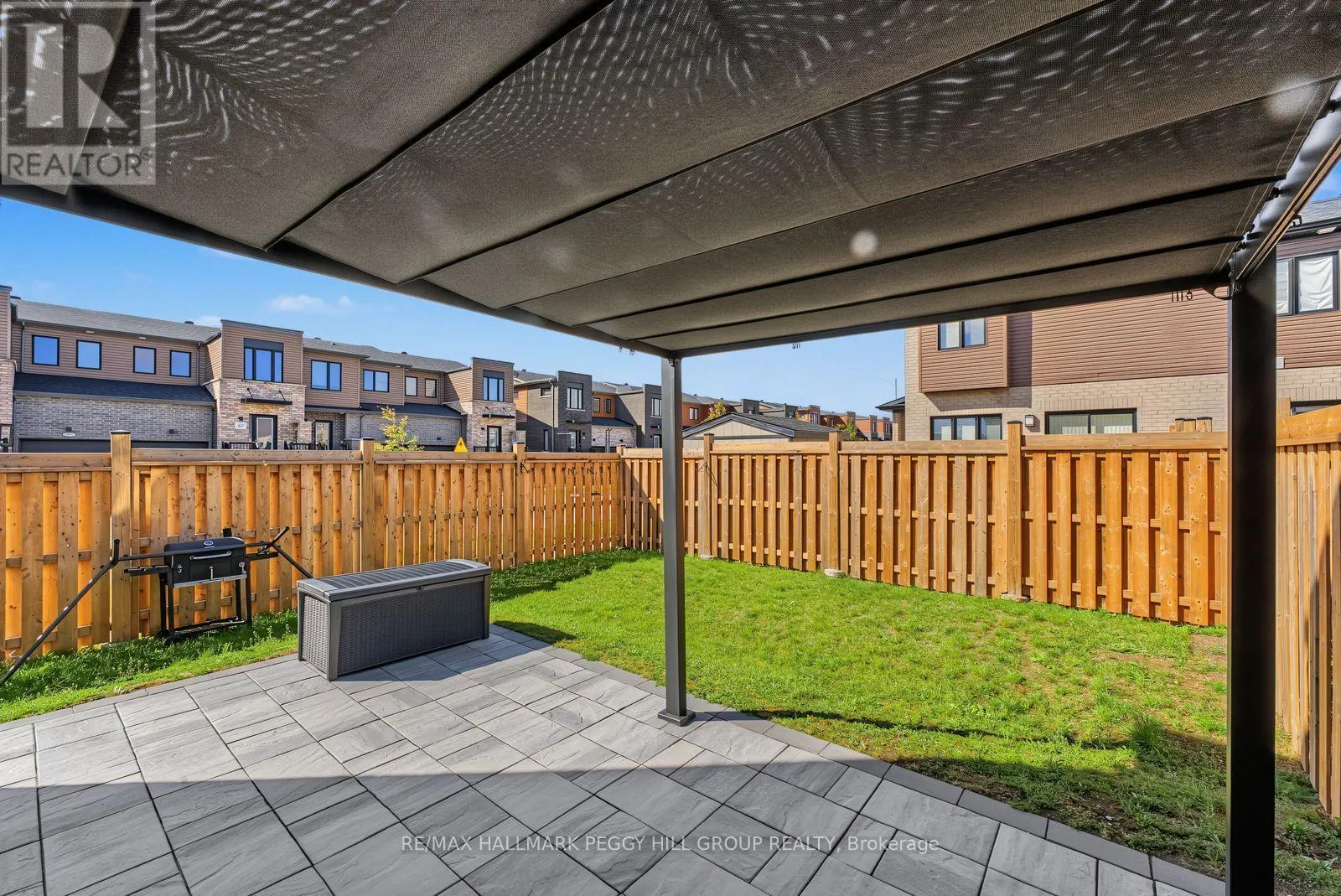 11 TURNBERRY LANE