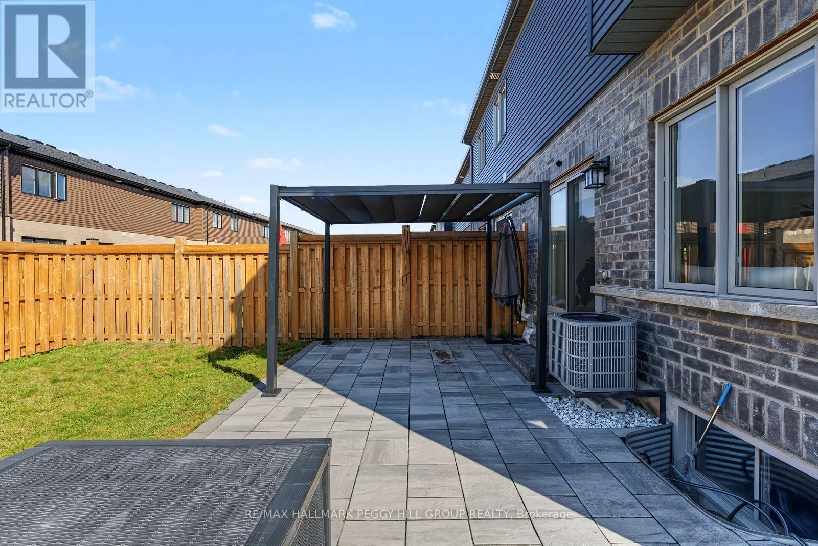 11 TURNBERRY LANE