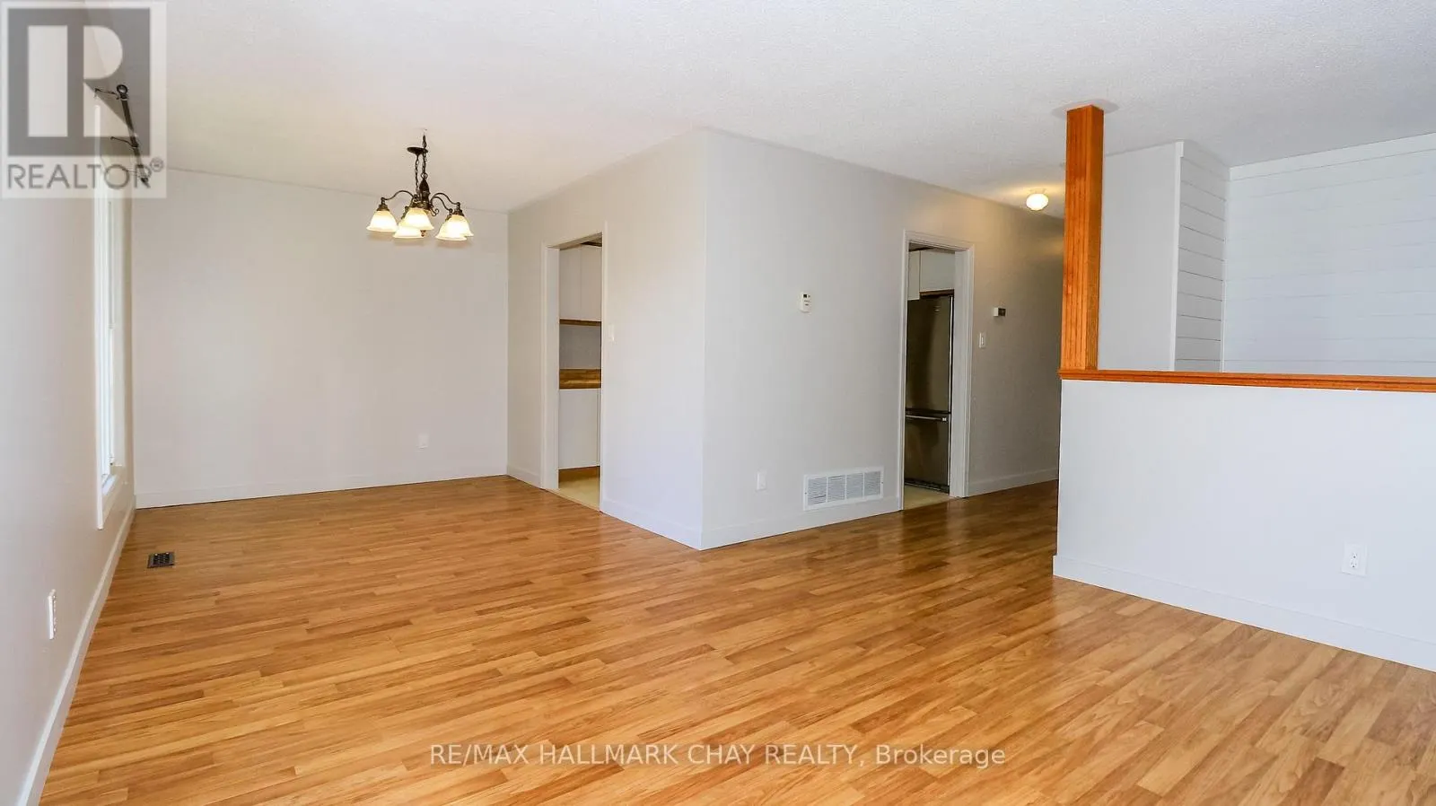 9 BRONTE CRESCENT