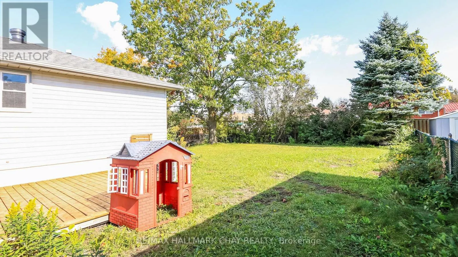 9 BRONTE CRESCENT