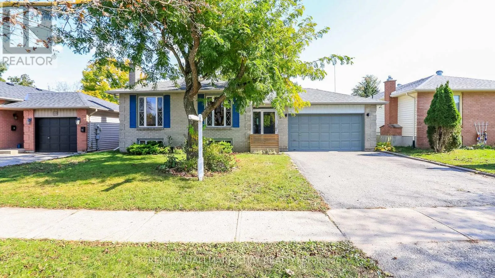 9 BRONTE CRESCENT