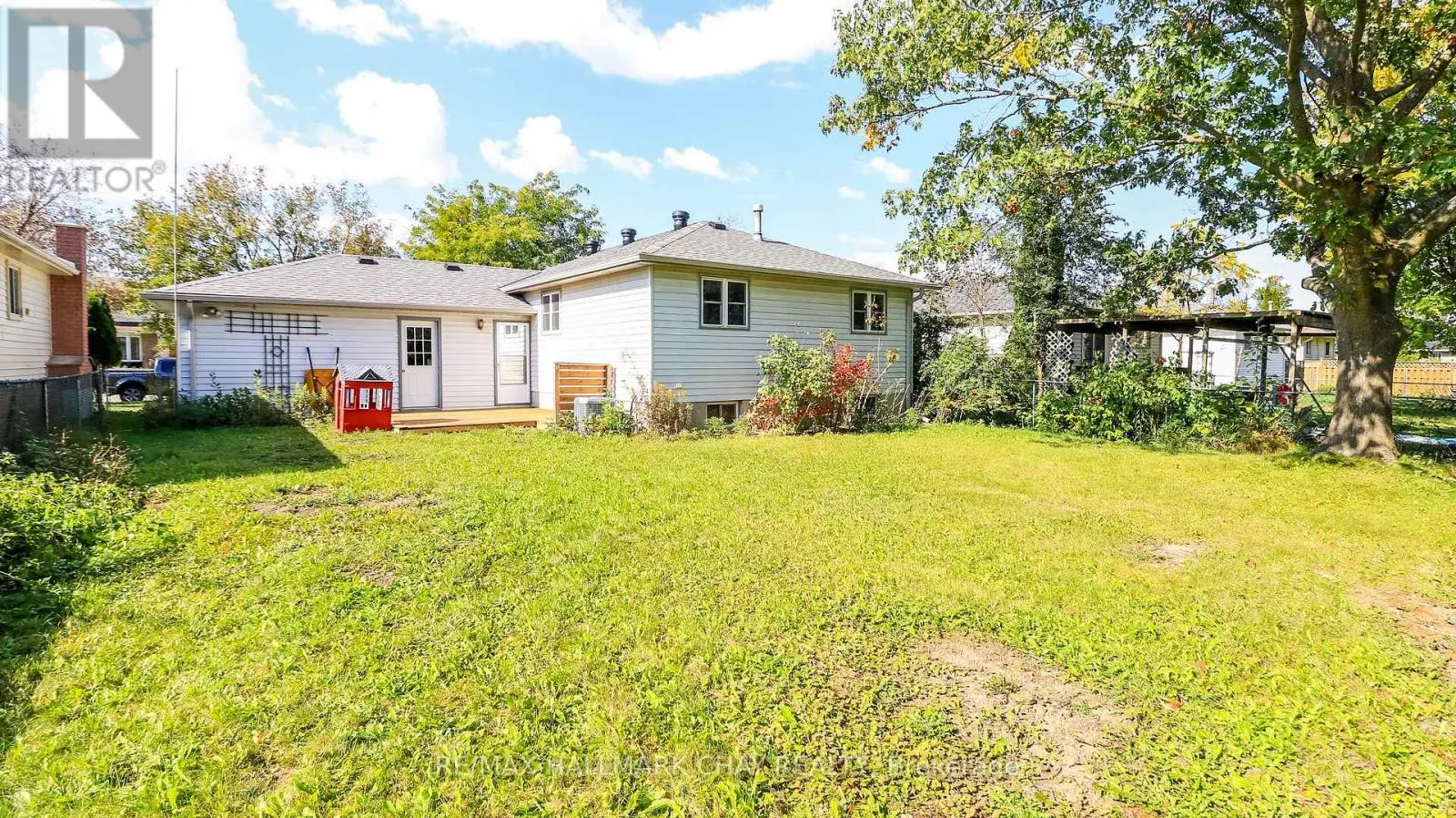 9 BRONTE CRESCENT