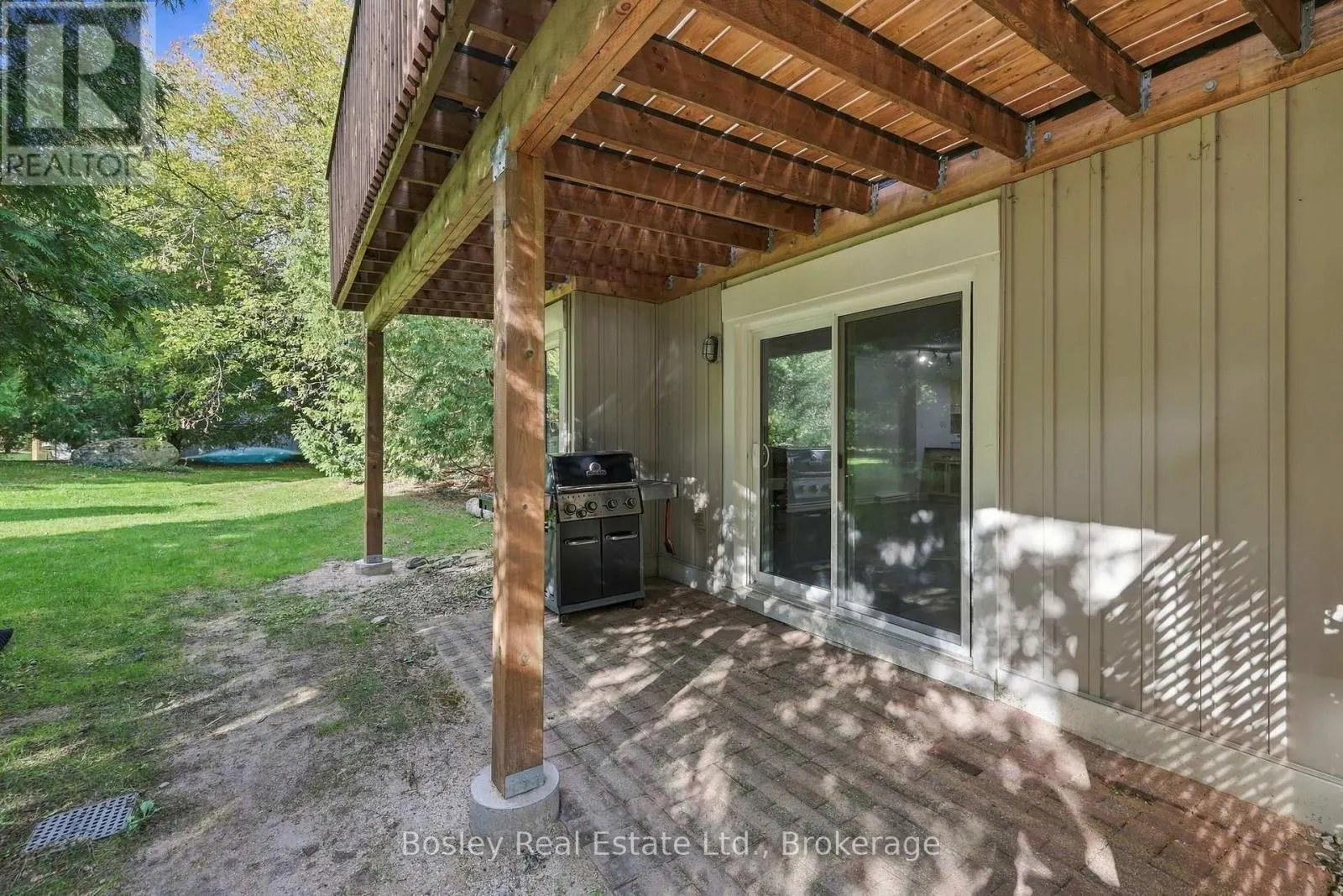 552 OXBOW CRESCENT
