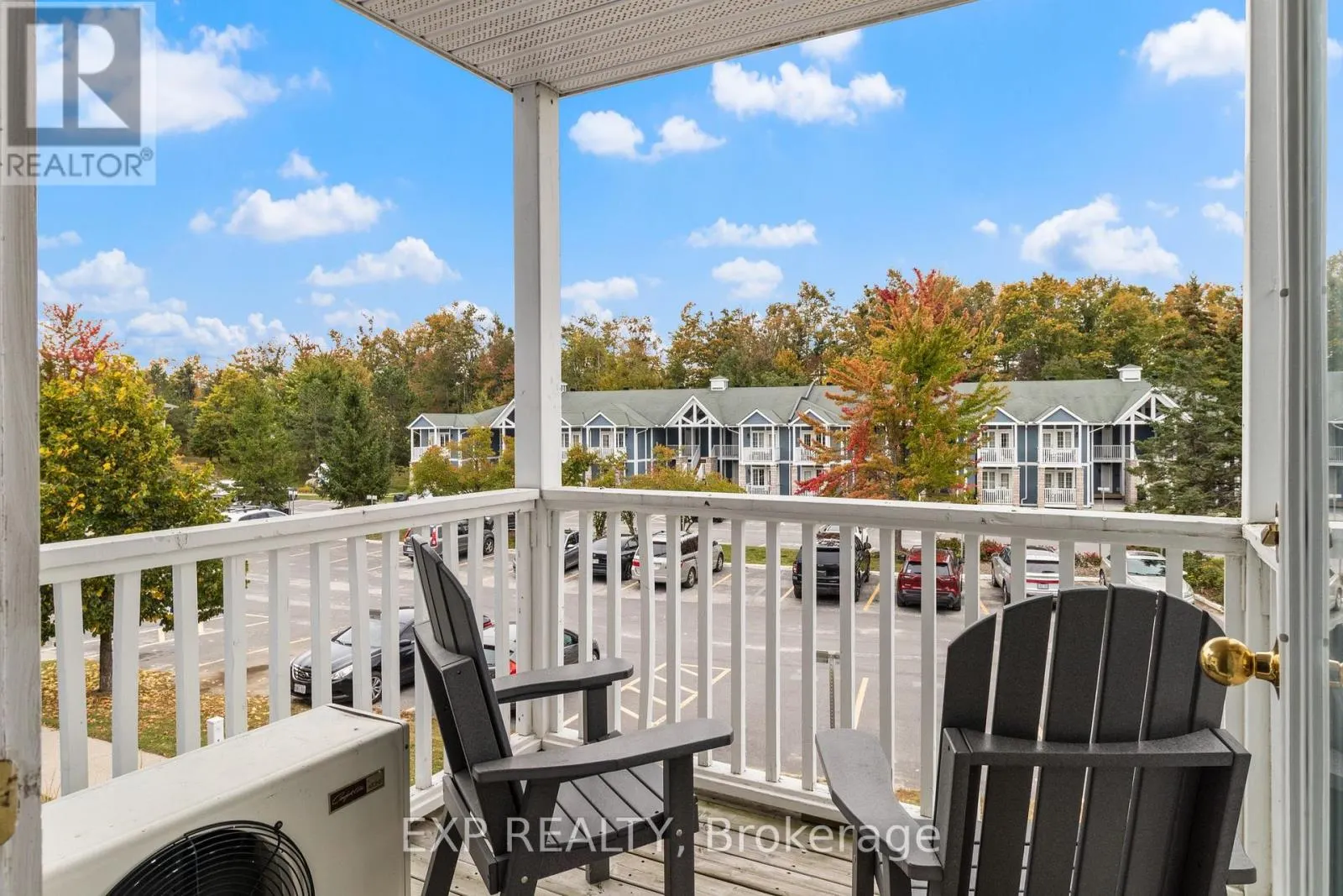 2328/2329 - 90 HIGHLAND DRIVE