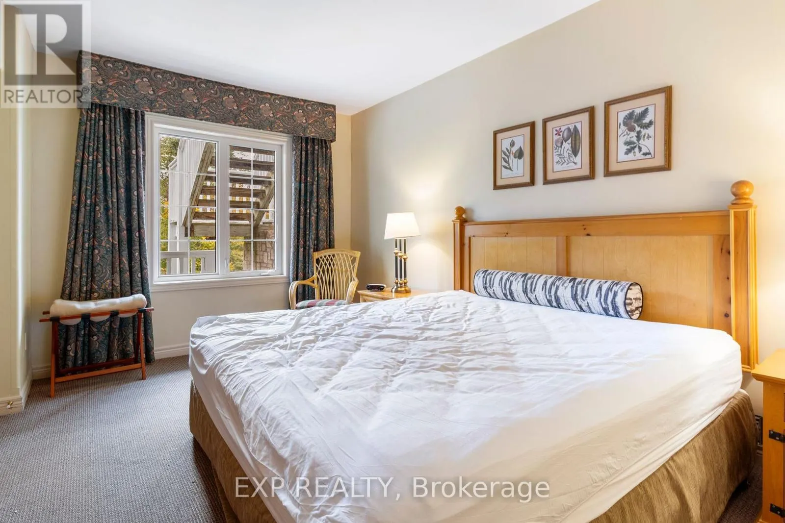 2328/2329 - 90 HIGHLAND DRIVE