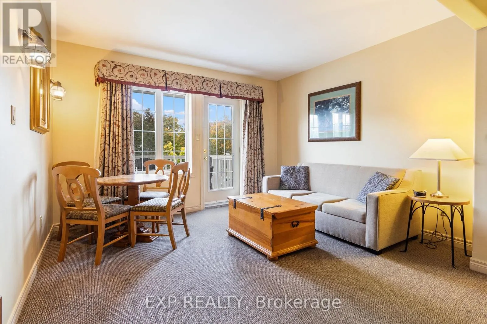 2328/2329 - 90 HIGHLAND DRIVE