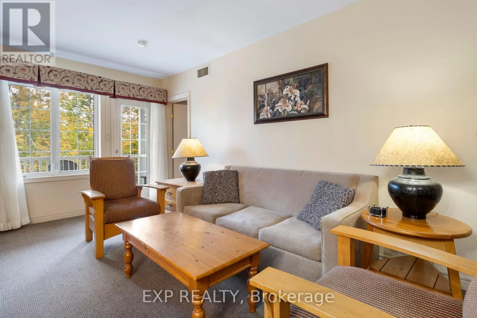 2328/2329 - 90 HIGHLAND DRIVE