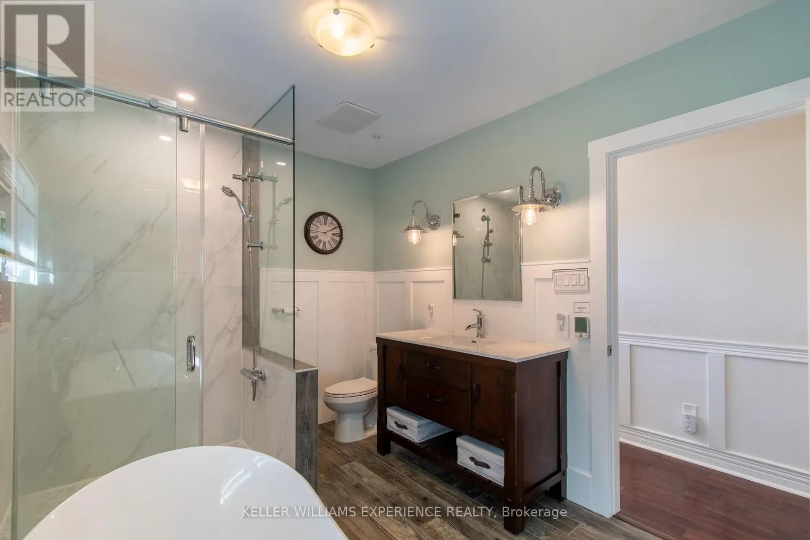 15 WOODCREST ROAD