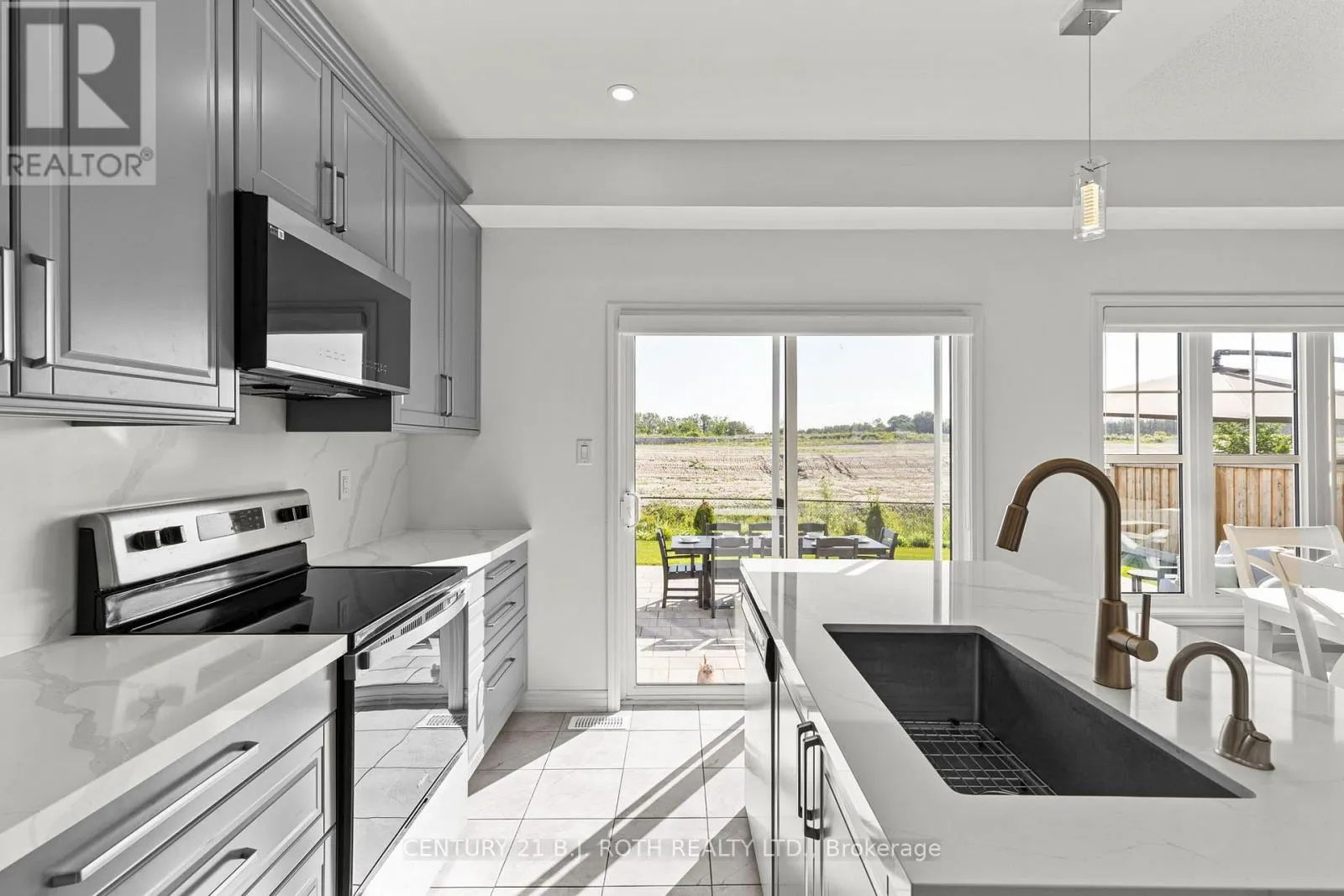 32 SANDHILL CRANE DRIVE