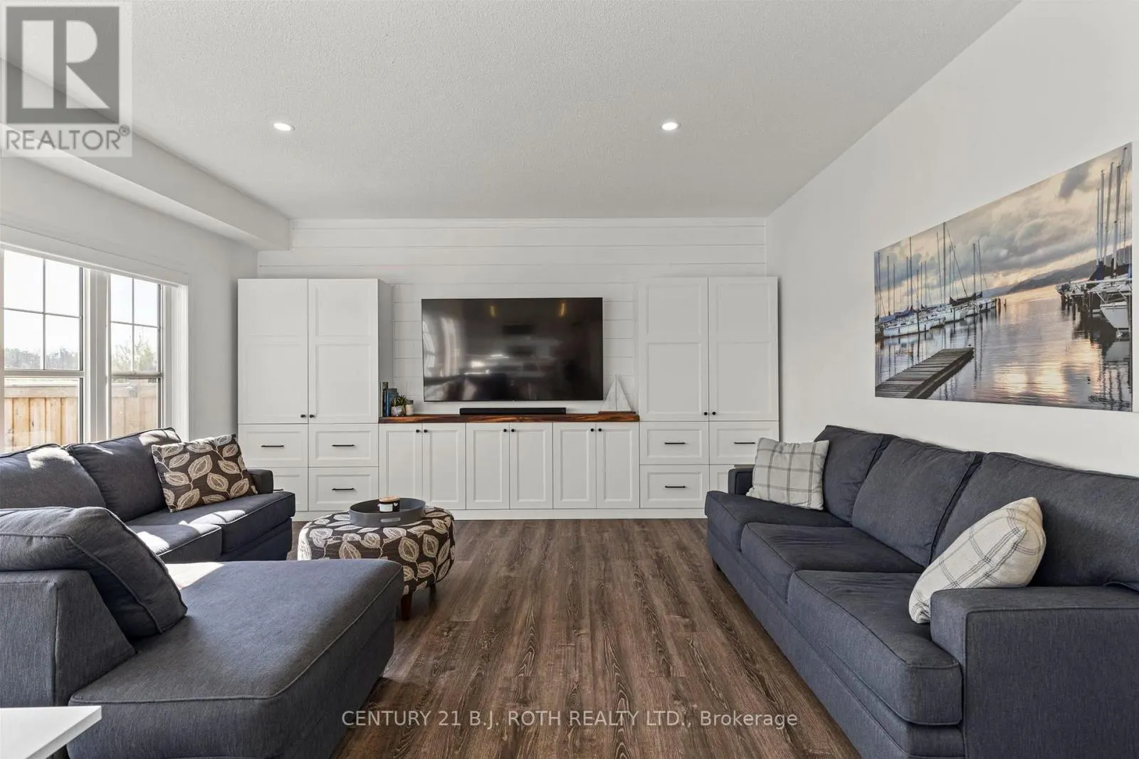 32 SANDHILL CRANE DRIVE