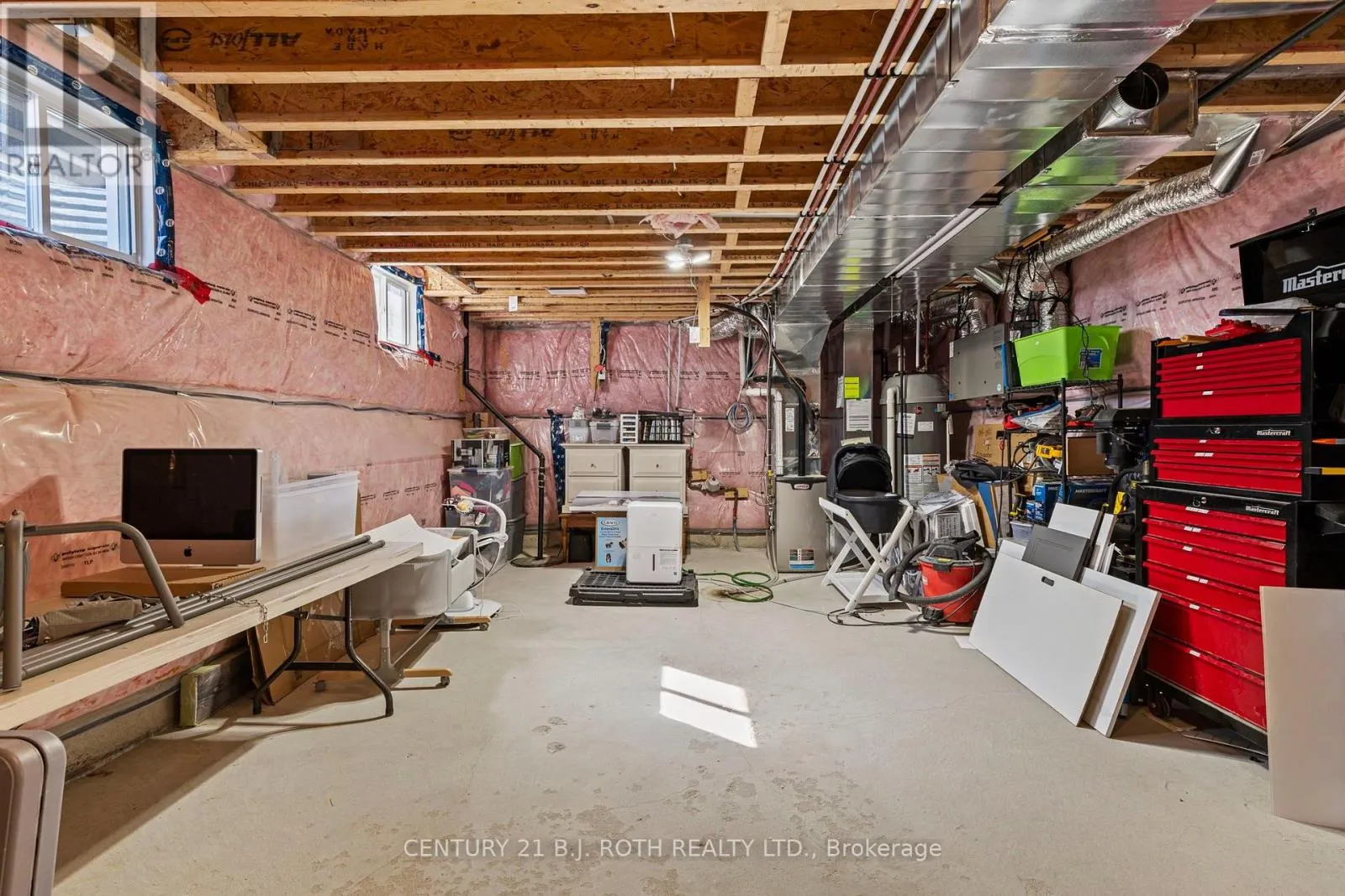 32 SANDHILL CRANE DRIVE