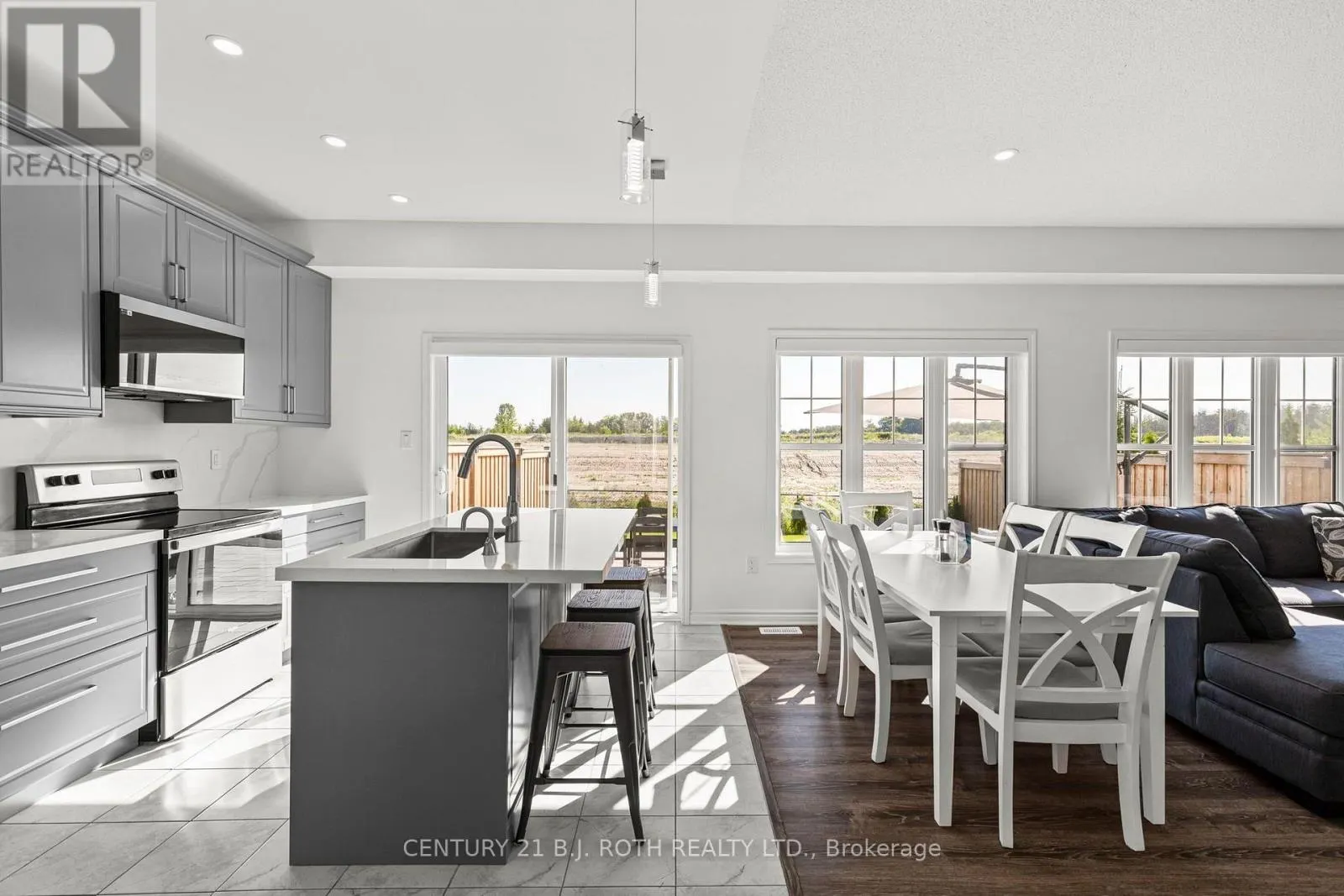 32 SANDHILL CRANE DRIVE