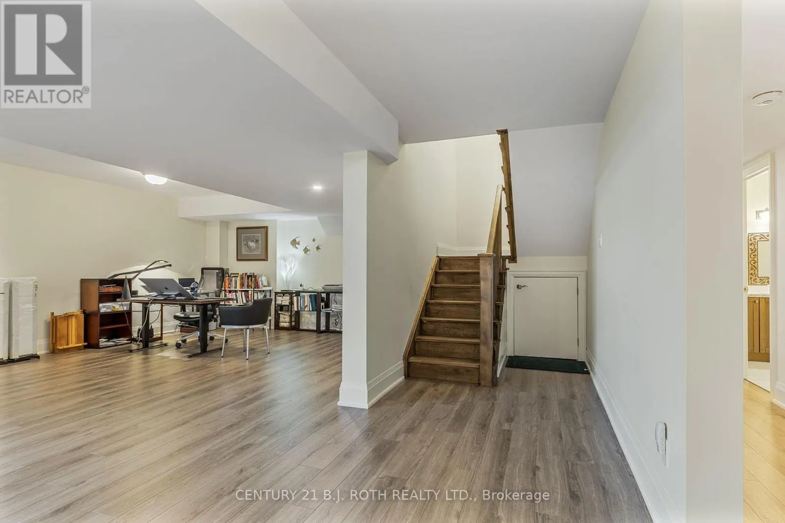 8 MORGAN DRIVE