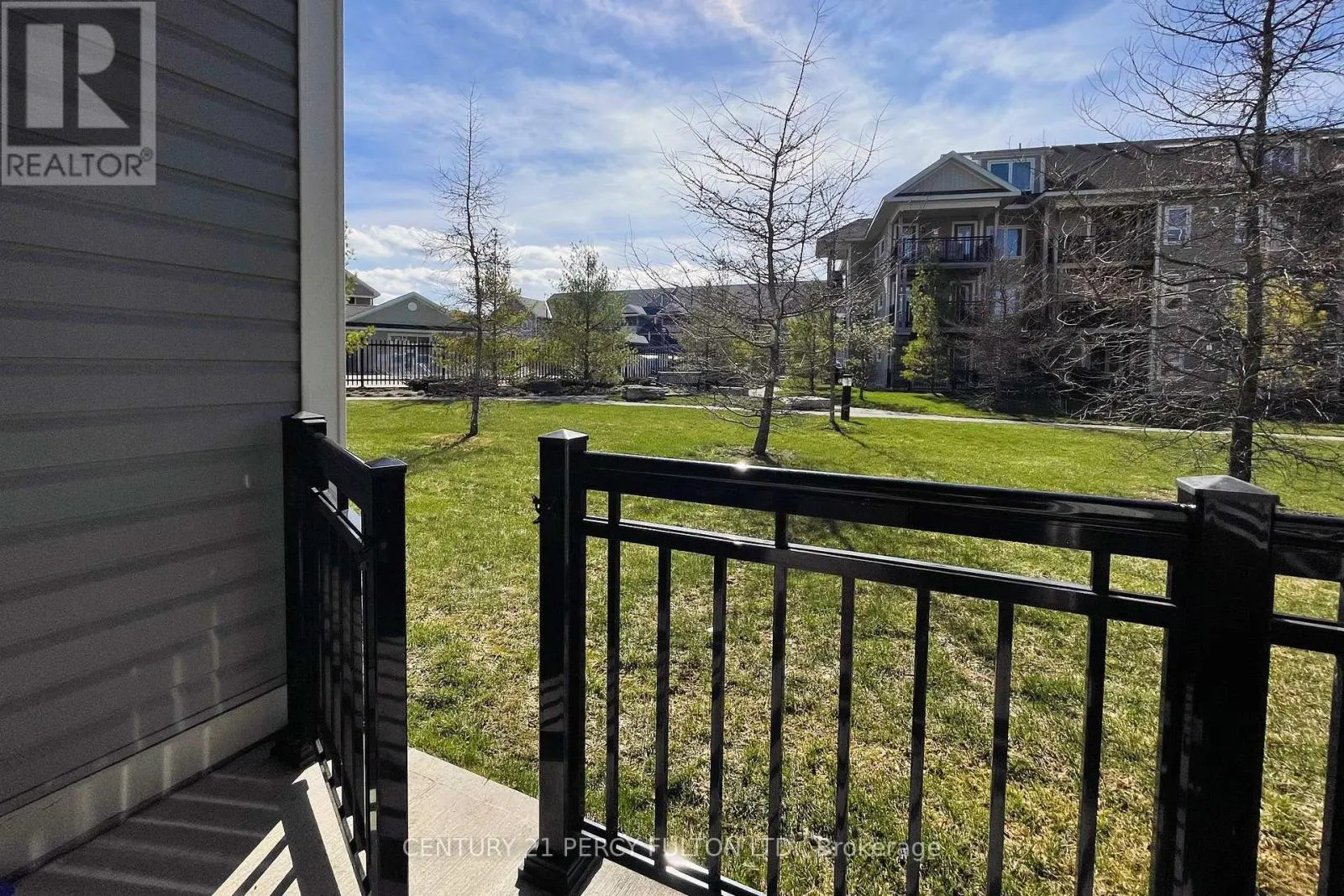 107 - 2 COVE COURT