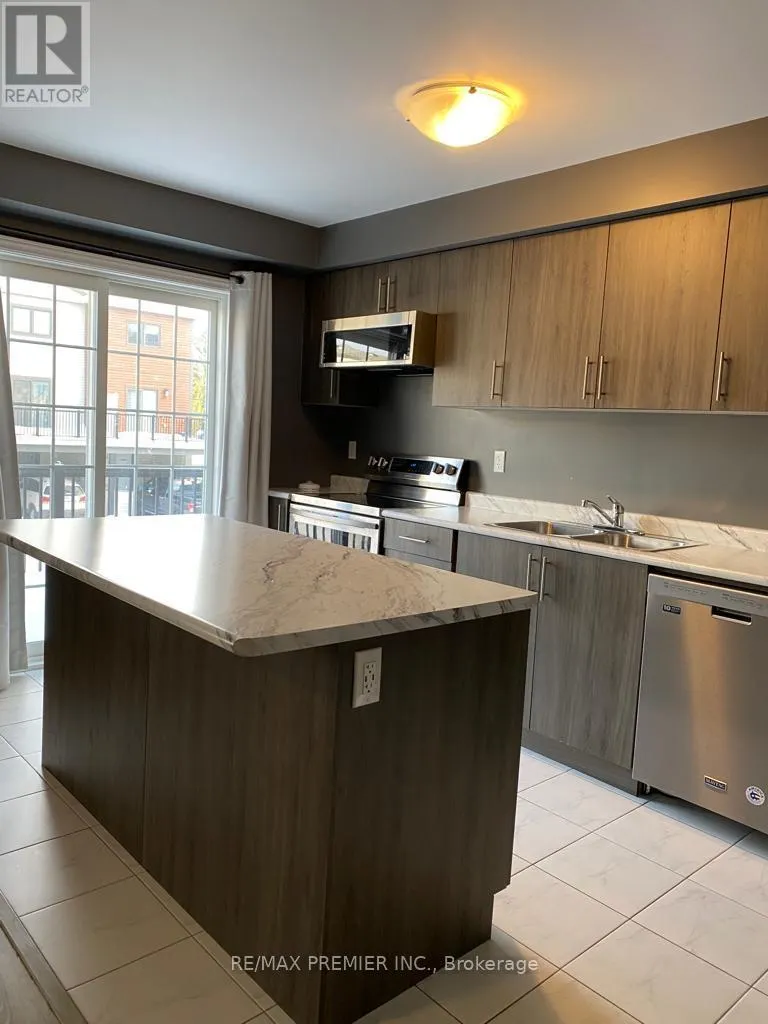 6 ANDEAN LANE