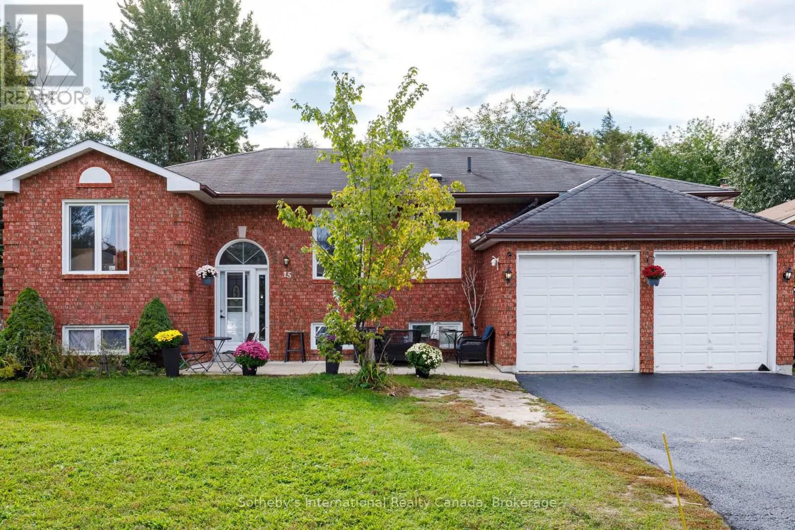 15 PORT ROYAL TRAIL