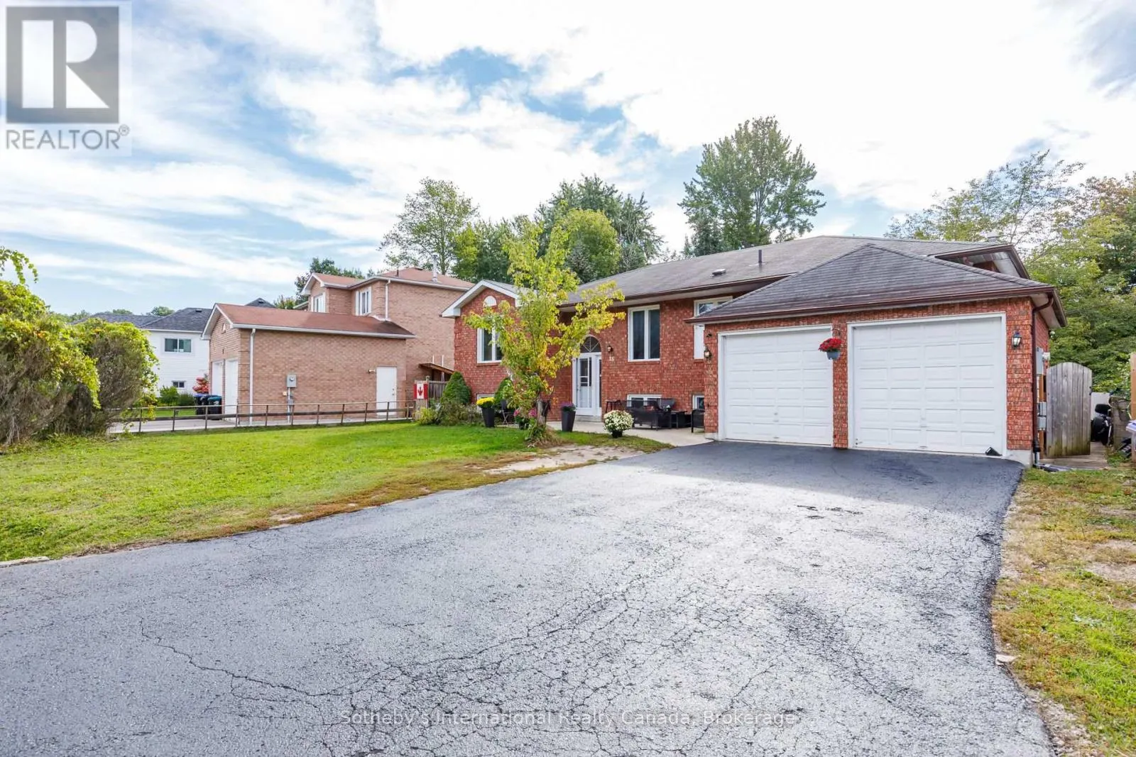 15 PORT ROYAL TRAIL