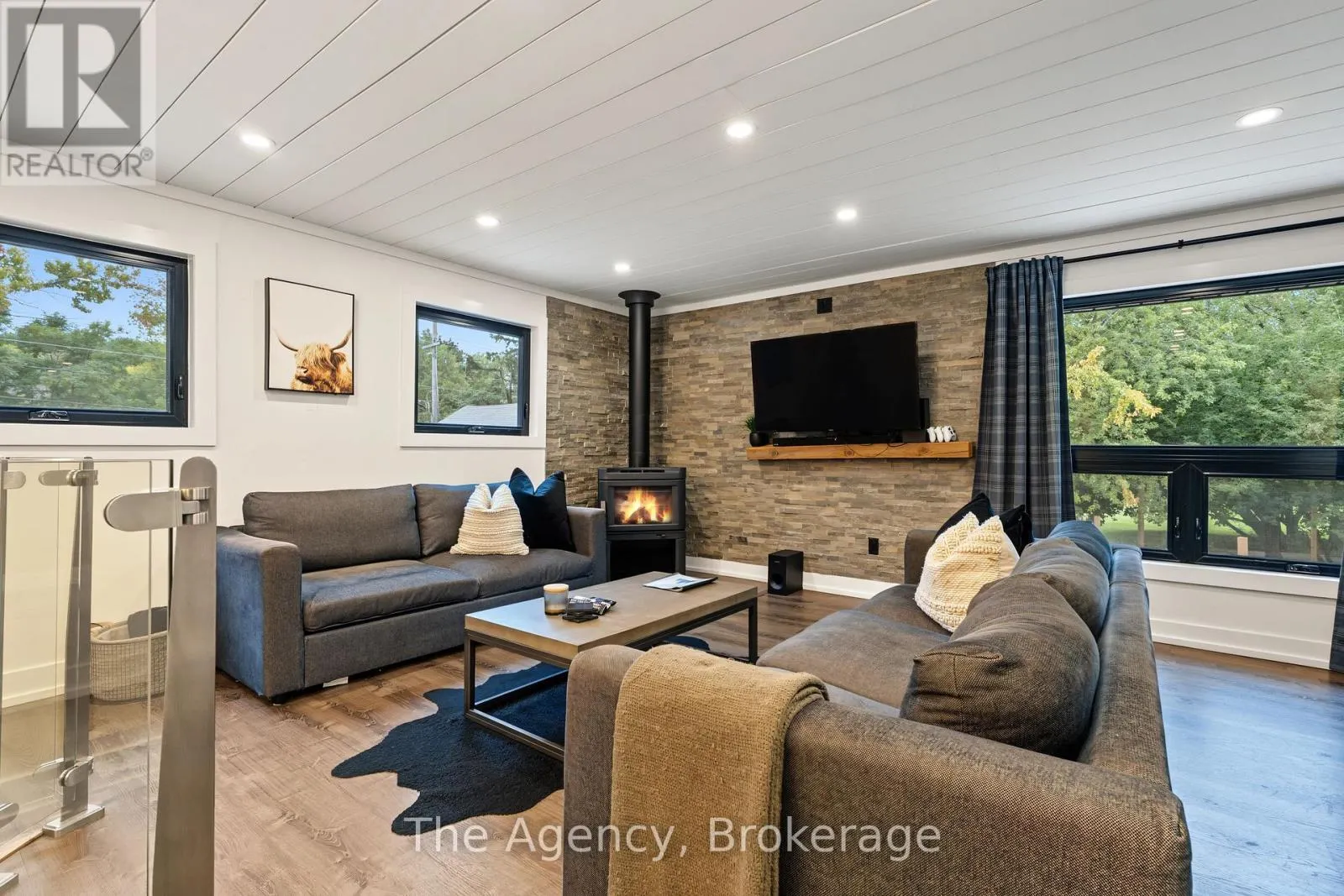 645 MOUNTAIN ROAD
