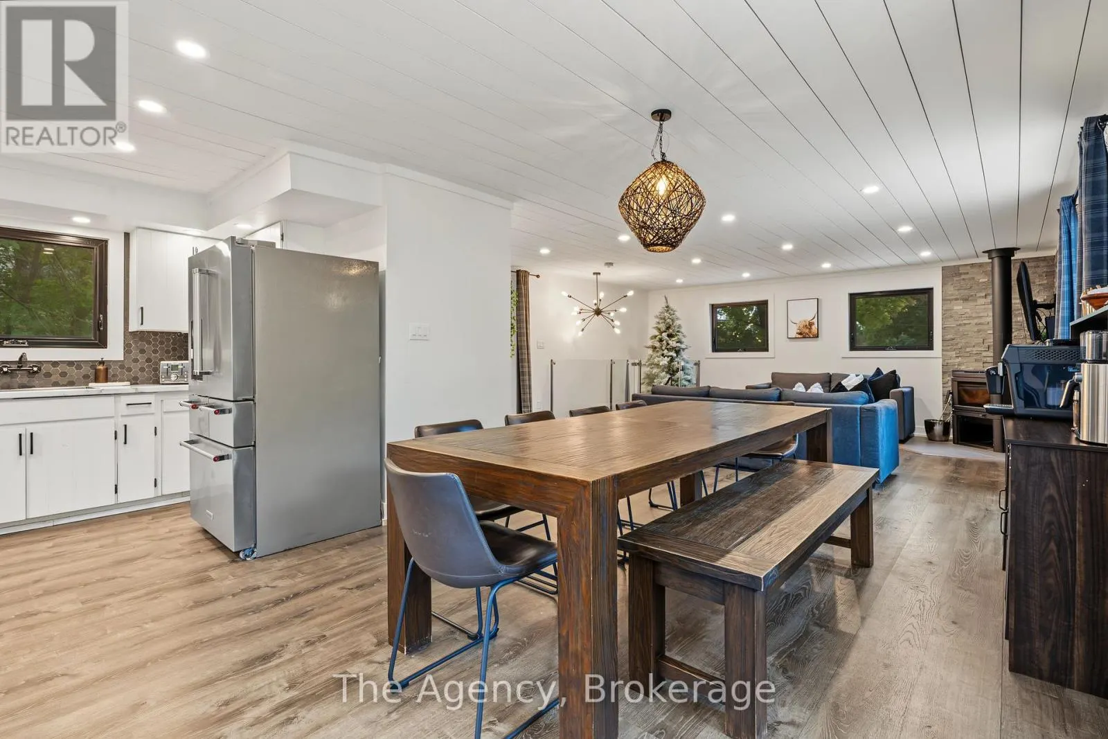 645 MOUNTAIN ROAD