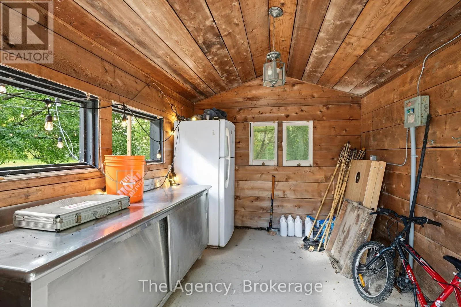 645 MOUNTAIN ROAD