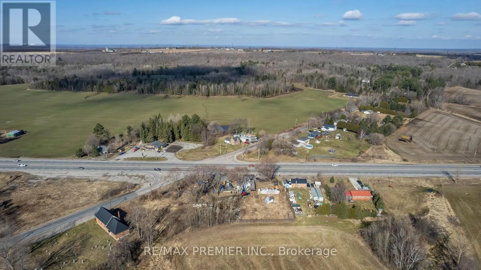 8665 HWY 11