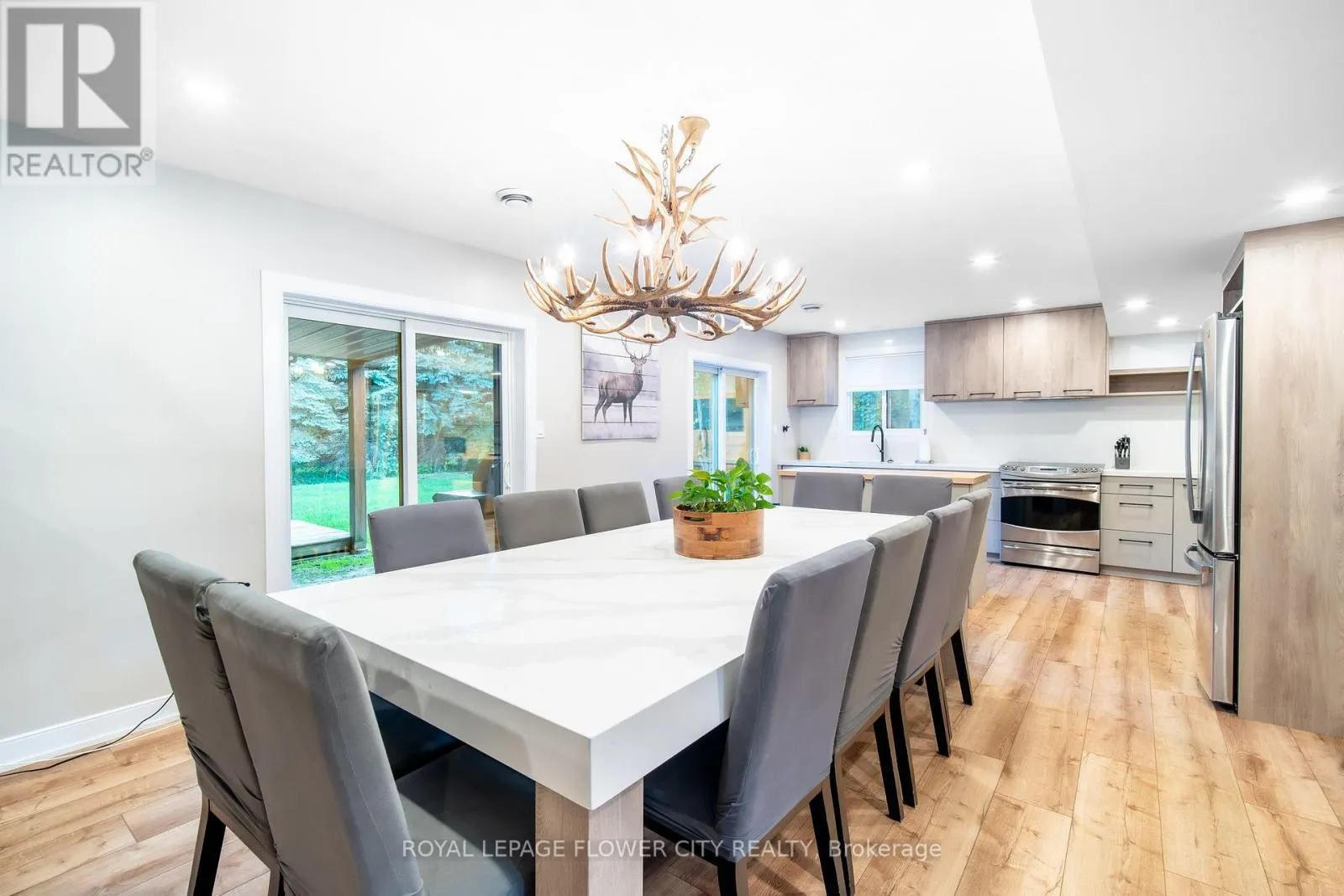 734 MOUNTAIN ROAD
