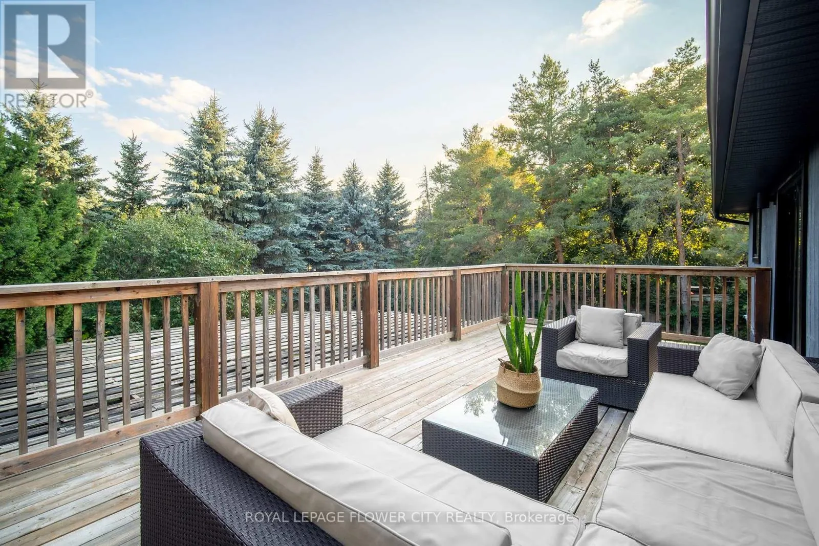 734 MOUNTAIN ROAD