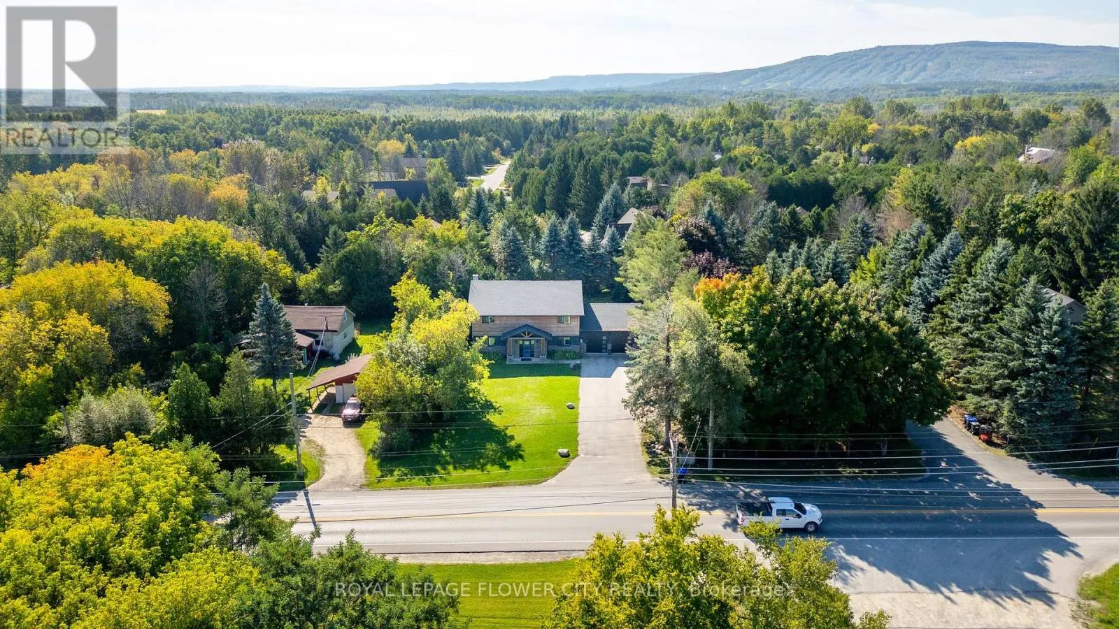 734 MOUNTAIN ROAD