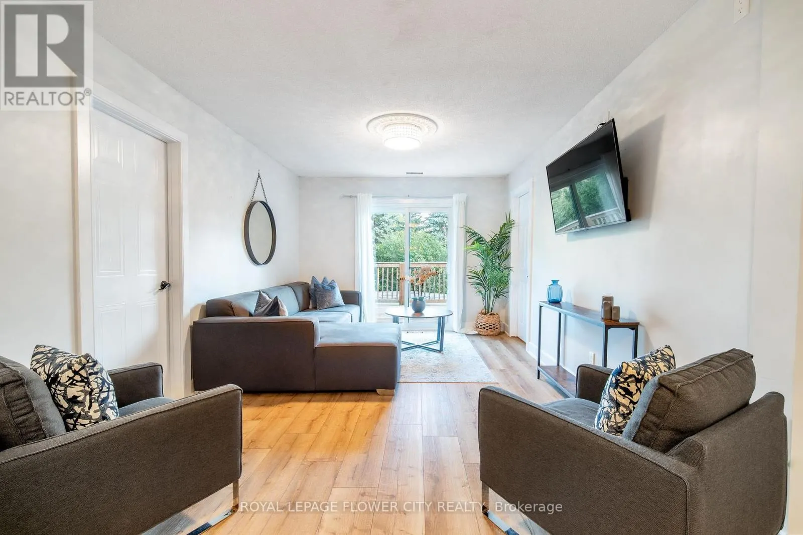 734 MOUNTAIN ROAD