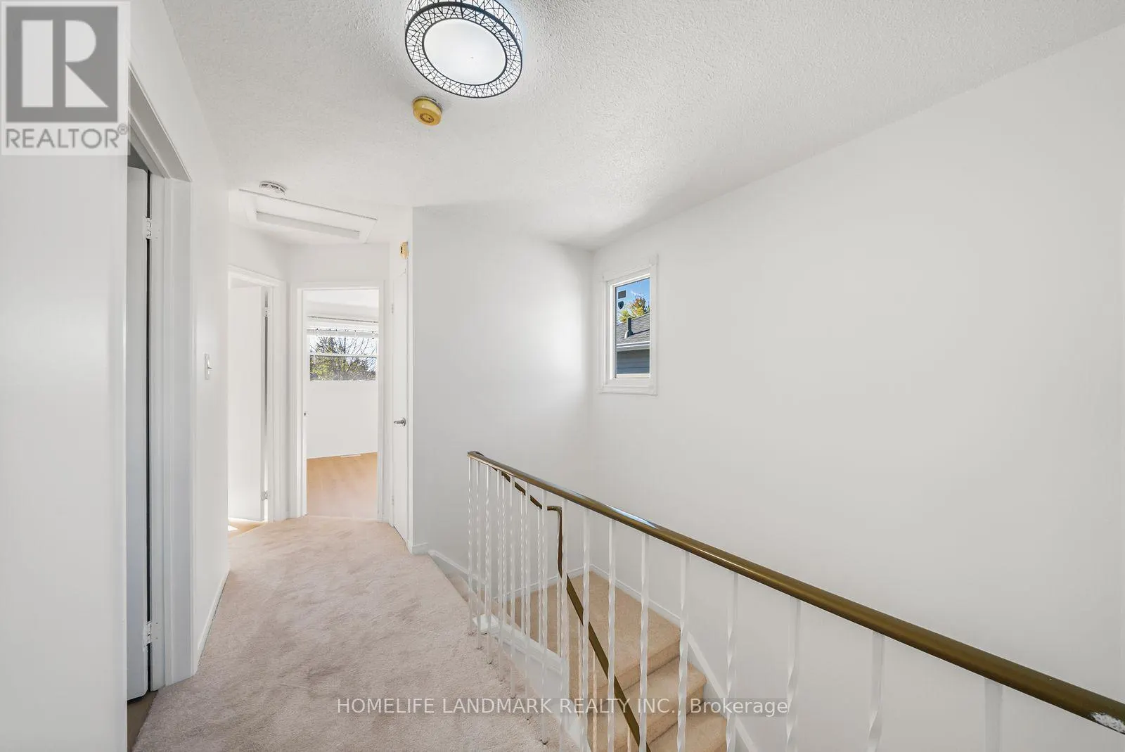 39 D'AMBROSIO DRIVE