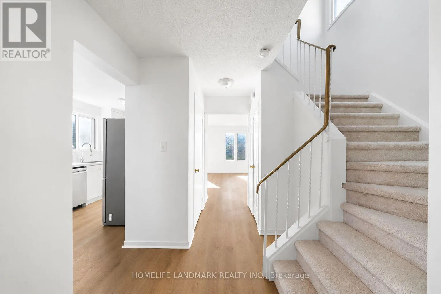 39 D'AMBROSIO DRIVE